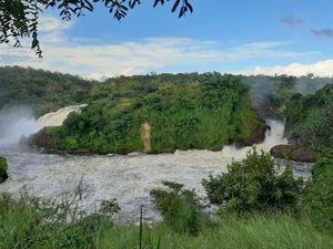 טיולי נהרות באוגנדה